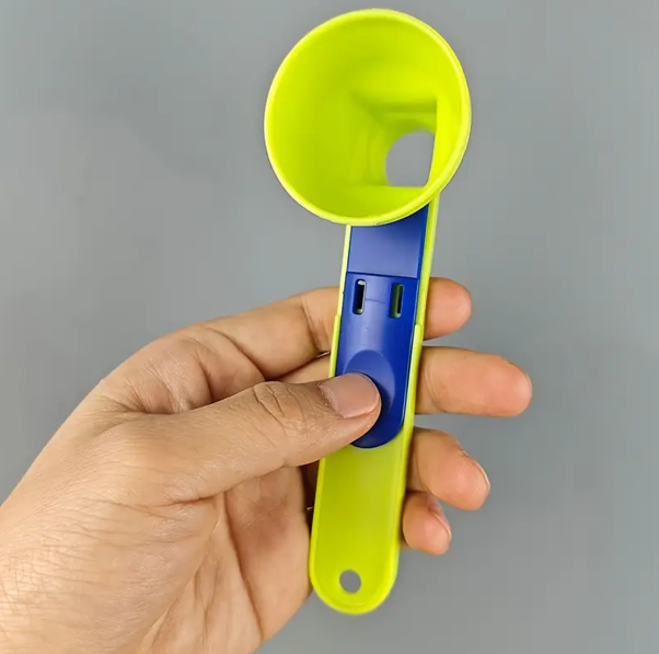 Protein scoop